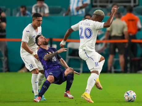 Hondurasi középpályással erősített a MOL Fehérvár FC csapata